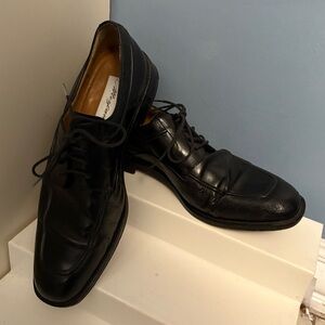 Classic Black Men's Dress Shoes